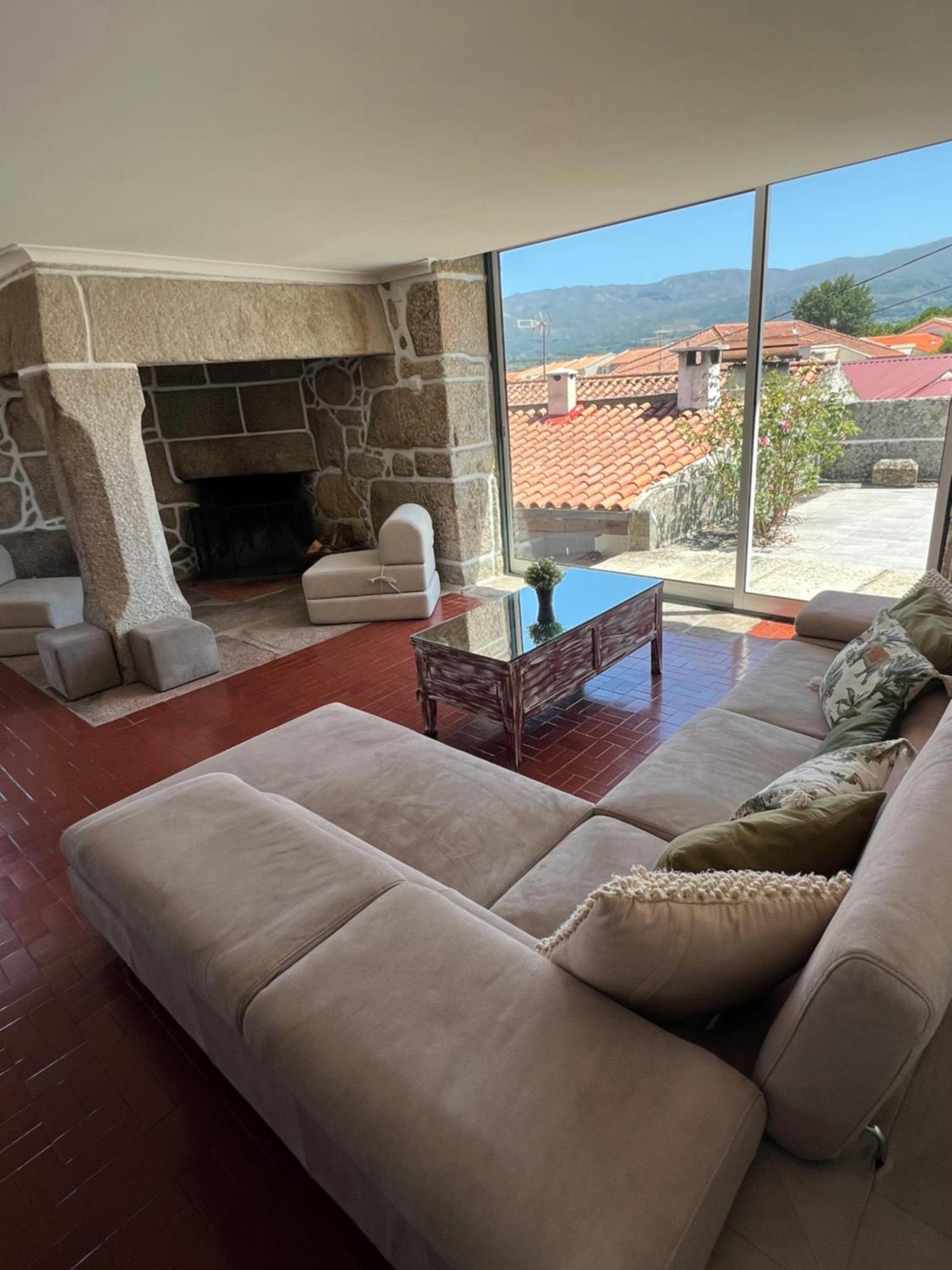 Casa De Lagarinhos Jacuzzi Spa Jogos Gym - Serra Da Estrela - Seia - Gouveia Gouveia  Zewnętrze zdjęcie